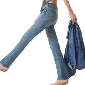 Pilcro Demilune Slim Boot Flare Jeans Medium Wash